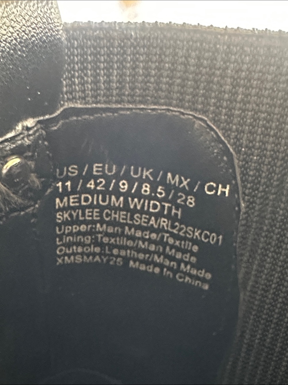 KENNETH COLE Chelsea Boot - Picture 9 of 10